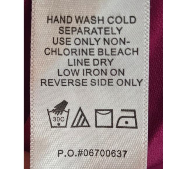 Roaman’s Women’s 14W Magenta Off Shoulder Lace Sleeve Top Plus Size Boho Chic - Picture 7 of 9